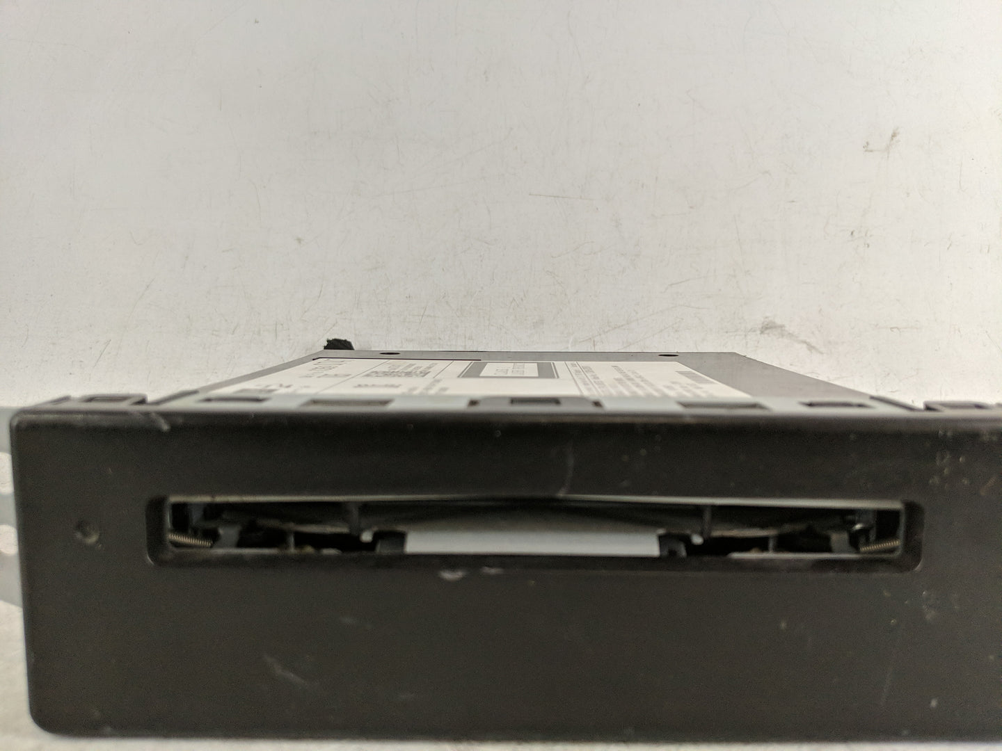 2014 Buick Lacrosse Radio AM FM Cd Player Receiver Replacement P/N:13590747 Fits Fits 2013 2015 OEM Used Auto Parts - Oemuse