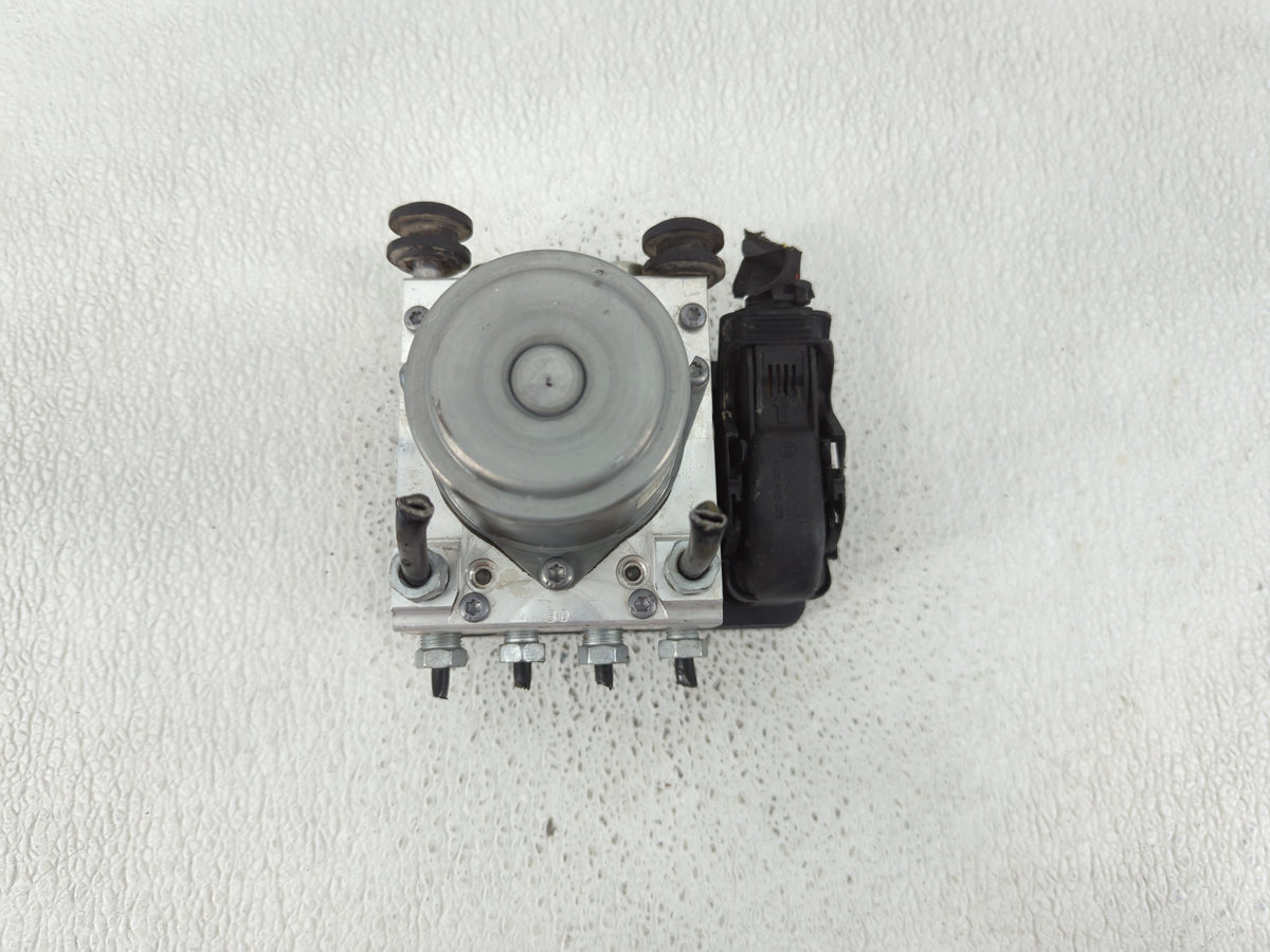 2014-2015 Buick Lacrosse Anti-Lock Brake ABS Pump Module Actuator OEM P/N:23430470 Fits Fits 2014 2015 OEM Used Auto Parts -