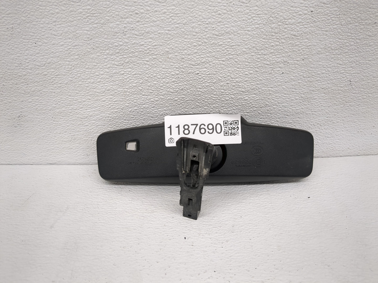 2010-2016 Buick Lacrosse Interior Rear View Mirror Replacement OEM Fits OEM Used Auto Parts - Oemusedautoparts1.com