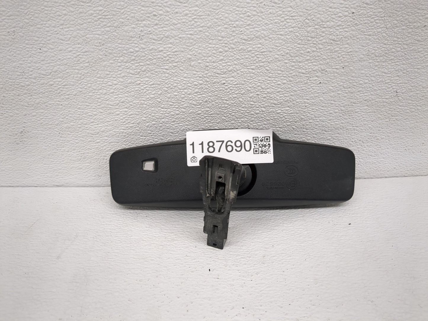 2010-2016 Buick Lacrosse Interior Rear View Mirror Replacement OEM Fits OEM Used Auto Parts - Oemusedautoparts1.com