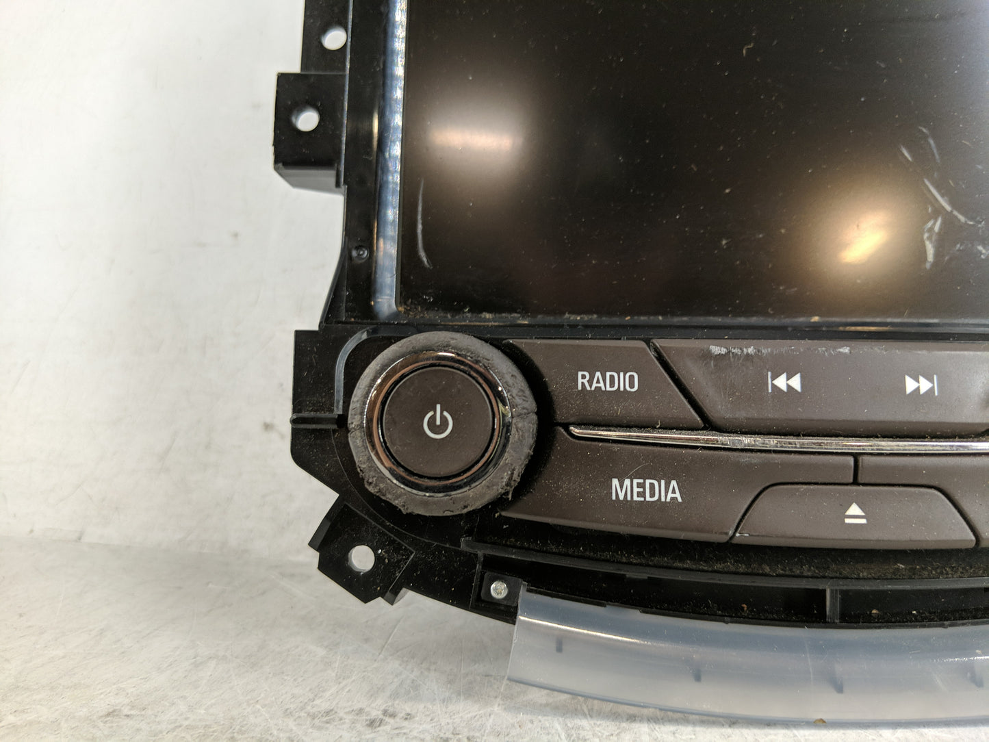 2014 Buick Lacrosse Radio AM FM Cd Player Receiver Replacement P/N:90923584 Fits OEM Used Auto Parts - Oemusedautoparts1.com