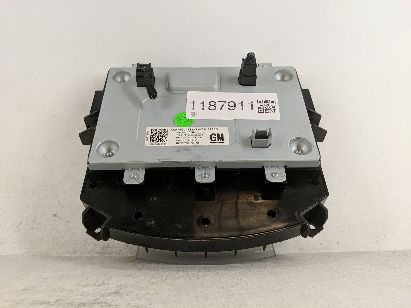 2014 Buick Lacrosse Radio AM FM Cd Player Receiver Replacement P/N:90923584 Fits OEM Used Auto Parts - Oemusedautoparts1.com