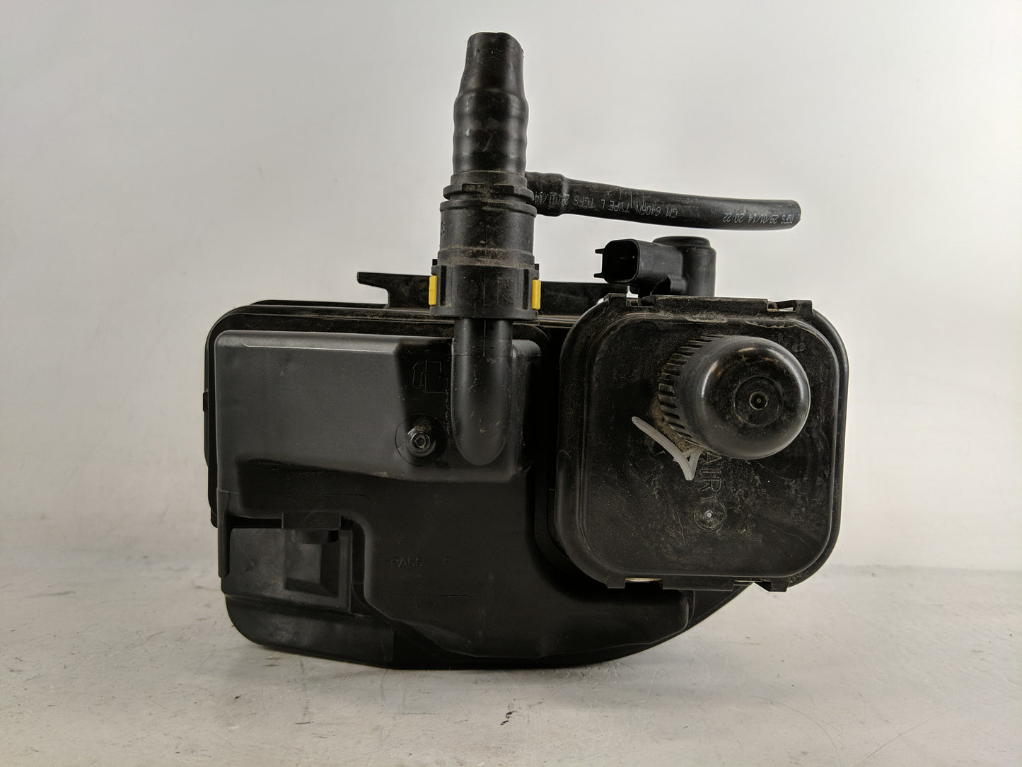 2014 Buick Lacrosse Fuel Vapor Charcoal Canister 1188106 - Oemusedautoparts1.com