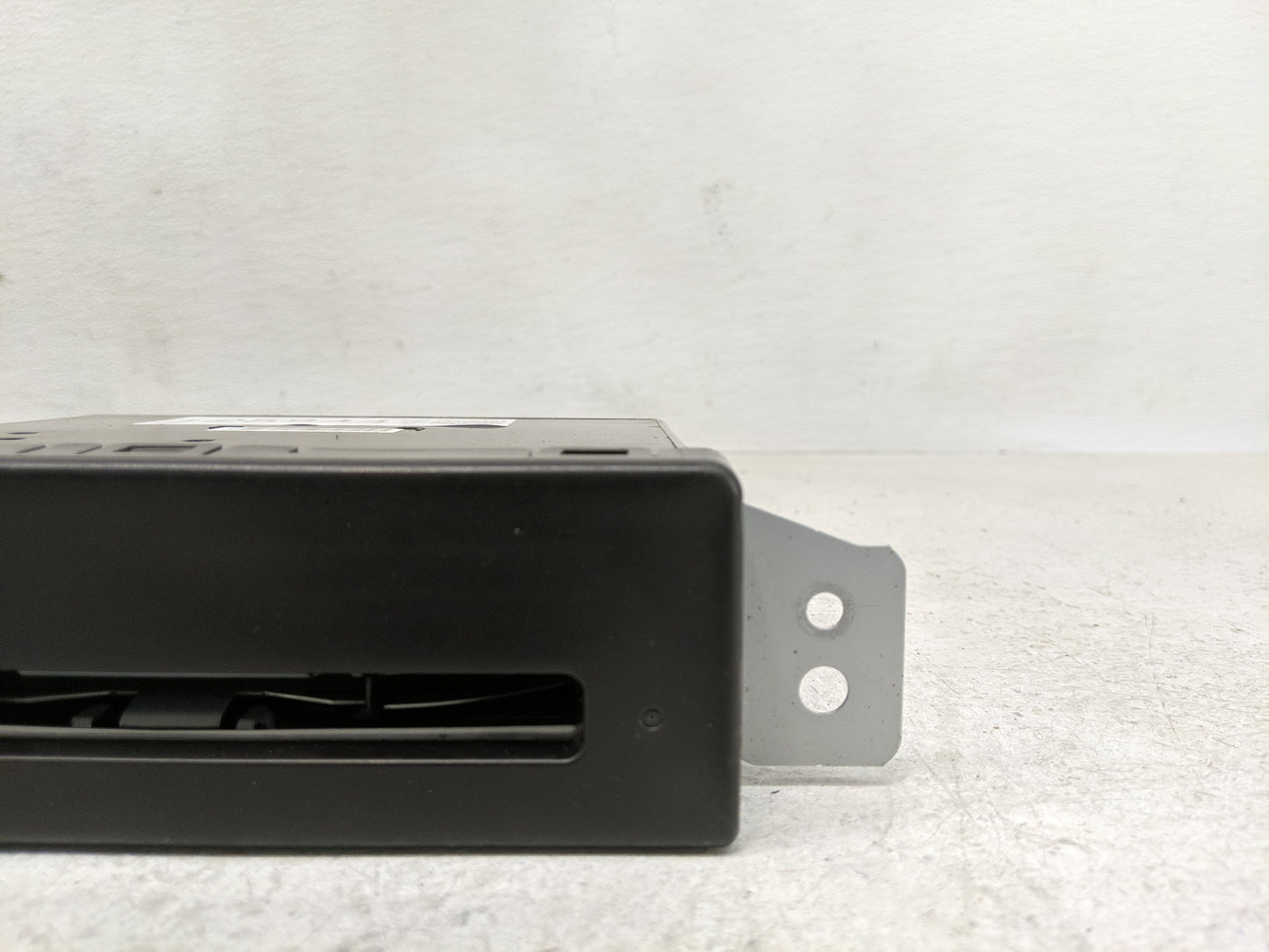 2014 Buick Lacrosse Radio AM FM Cd Player Receiver Replacement P/N:13590747 Fits Fits 2013 2015 OEM Used Auto Parts - Oemuse