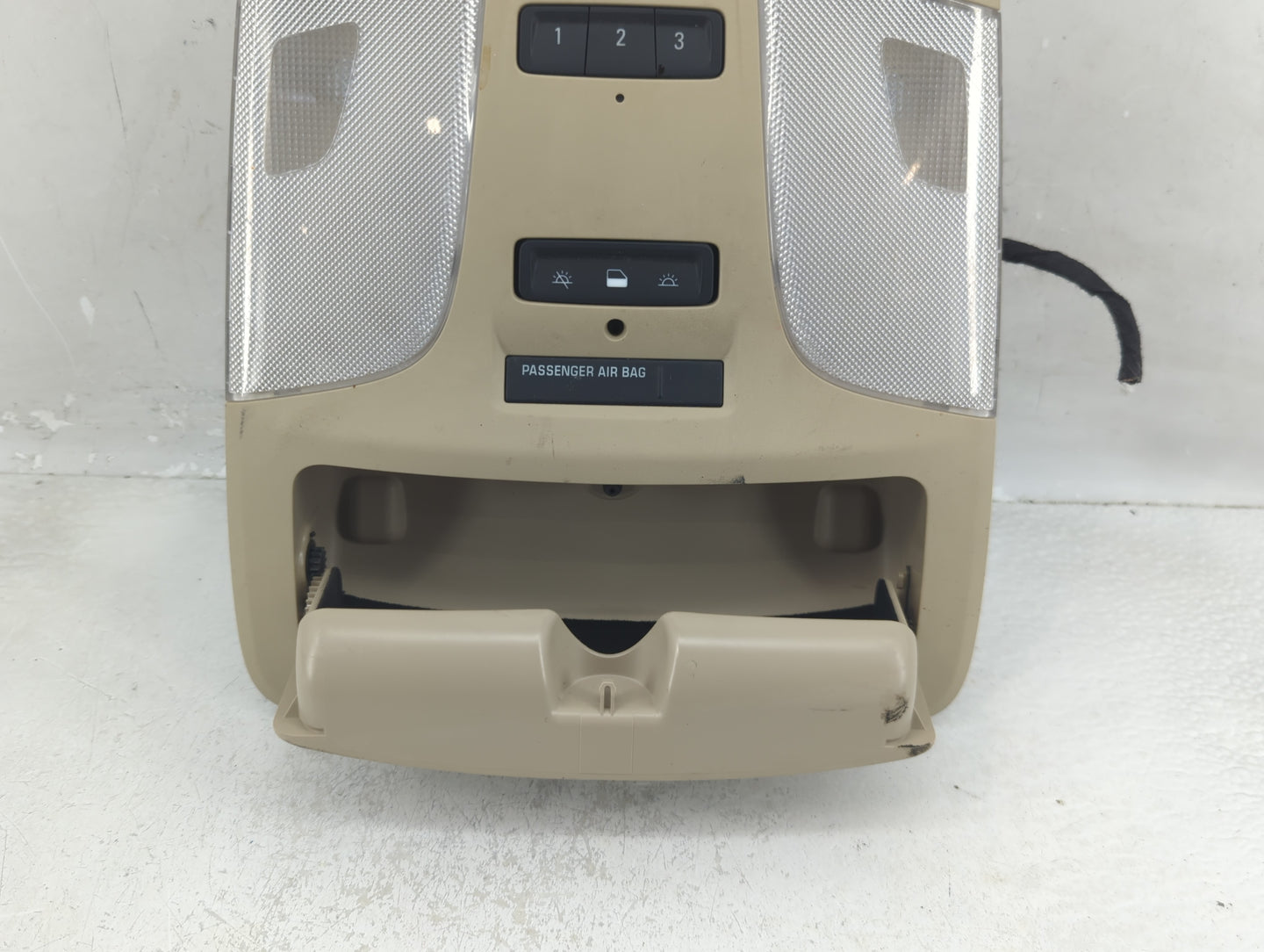 2014 Buick Lacrosse Overhead Roof Console - Oemusedautoparts1.com