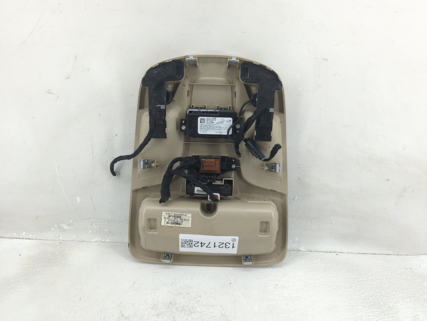 2014 Buick Lacrosse Overhead Roof Console - Oemusedautoparts1.com
