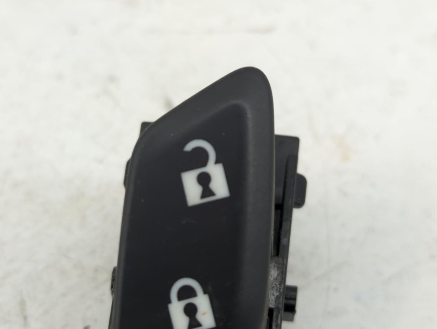 2014-2016 Buick Lacrosse Master Power Window Switch Replacement Driver Side Left P/N:90804612 Fits Fits 2014 2015 2016 OEM U