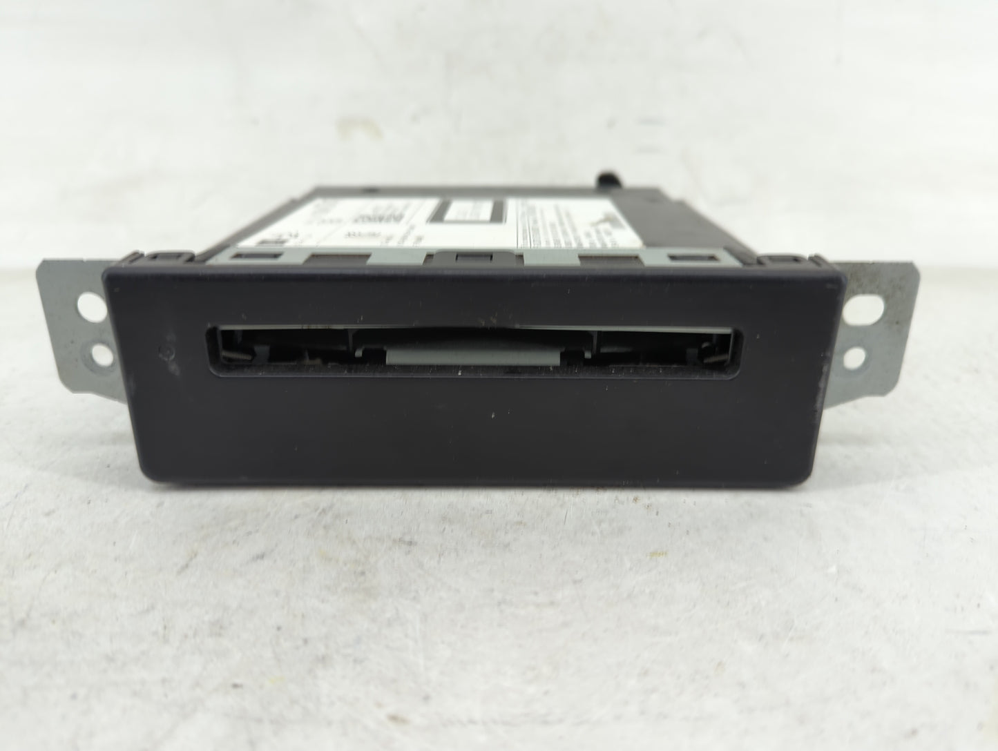 2014 Buick Lacrosse Radio AM FM Cd Player Receiver Replacement P/N:13590747 Fits OEM Used Auto Parts - Oemusedautoparts1.com