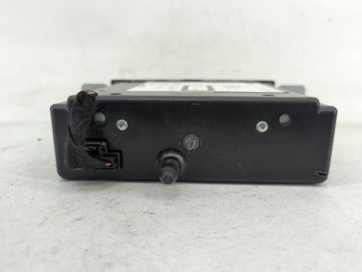 2014 Buick Lacrosse Radio AM FM Cd Player Receiver Replacement P/N:13590747 Fits OEM Used Auto Parts - Oemusedautoparts1.com