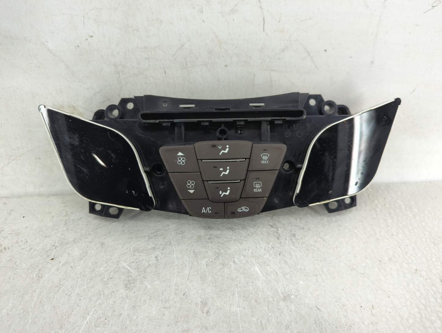 2014-2016 Buick Lacrosse Climate Control Module Temperature AC/Heater Replacement P/N:90802487 Fits Fits 2014 2015 2016 OEM 