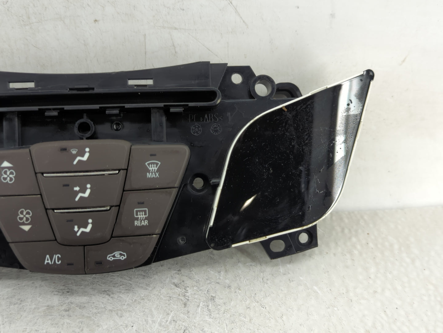 2014-2016 Buick Lacrosse Climate Control Module Temperature AC/Heater Replacement P/N:90802487 Fits Fits 2014 2015 2016 OEM 