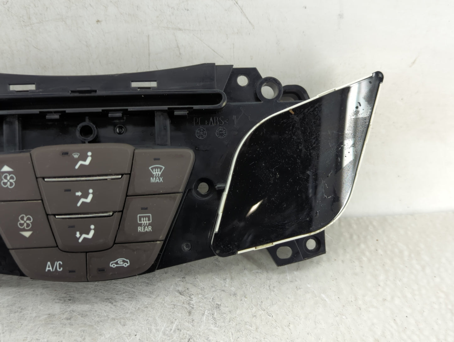 2014-2016 Buick Lacrosse Climate Control Module Temperature AC/Heater Replacement P/N:90802487 Fits Fits 2014 2015 2016 OEM 