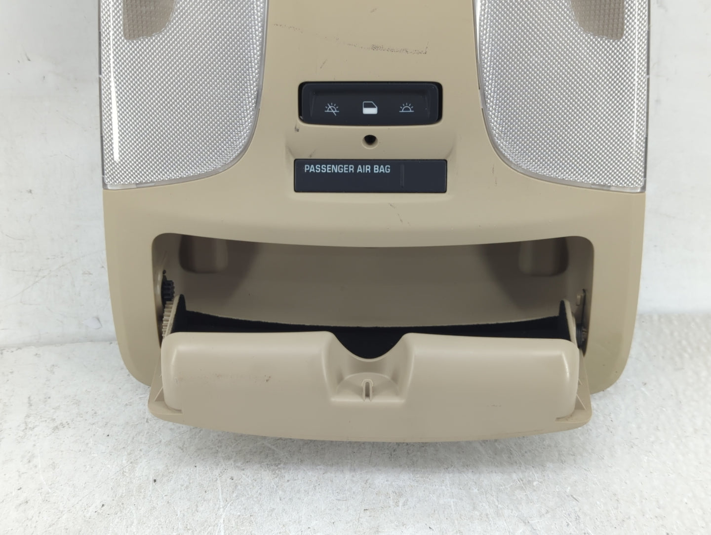 2014 Buick Lacrosse Overhead Roof Console - Oemusedautoparts1.com