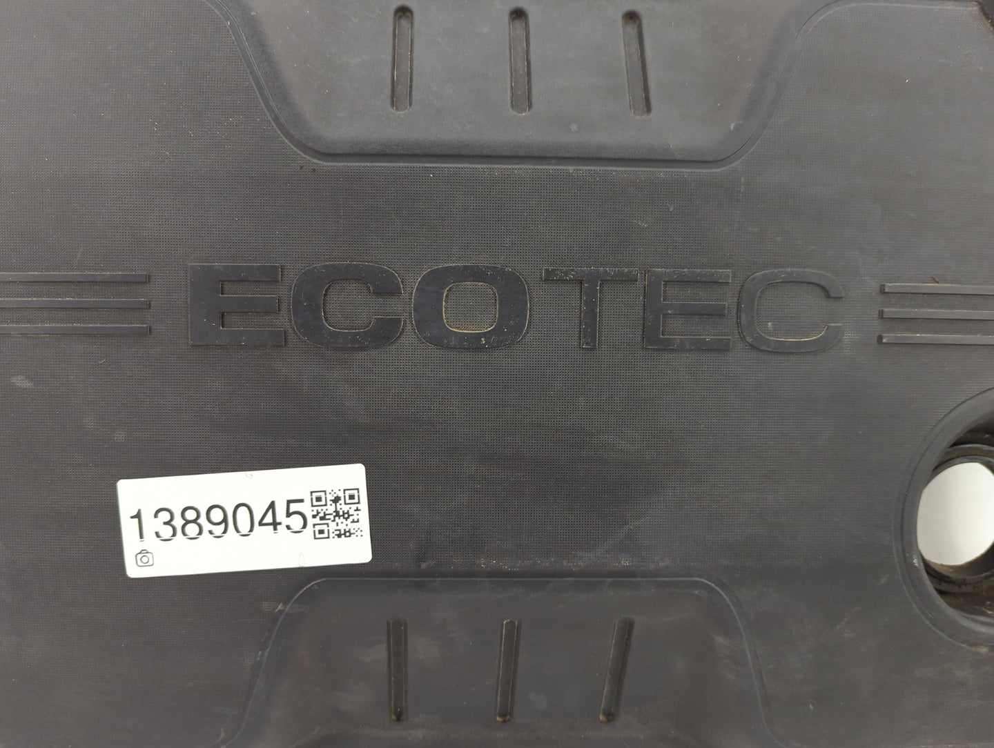2014 Buick Lacrosse Engine Cover - Oemusedautoparts1.com