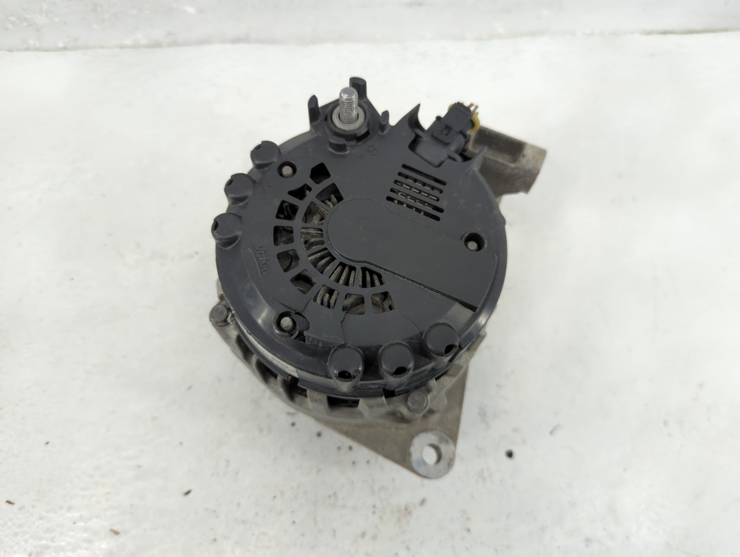 2010-2016 Buick Lacrosse Alternator Replacement Generator Charging Assembly Engine OEM P/N:13588312 Fits OEM Used Auto Parts