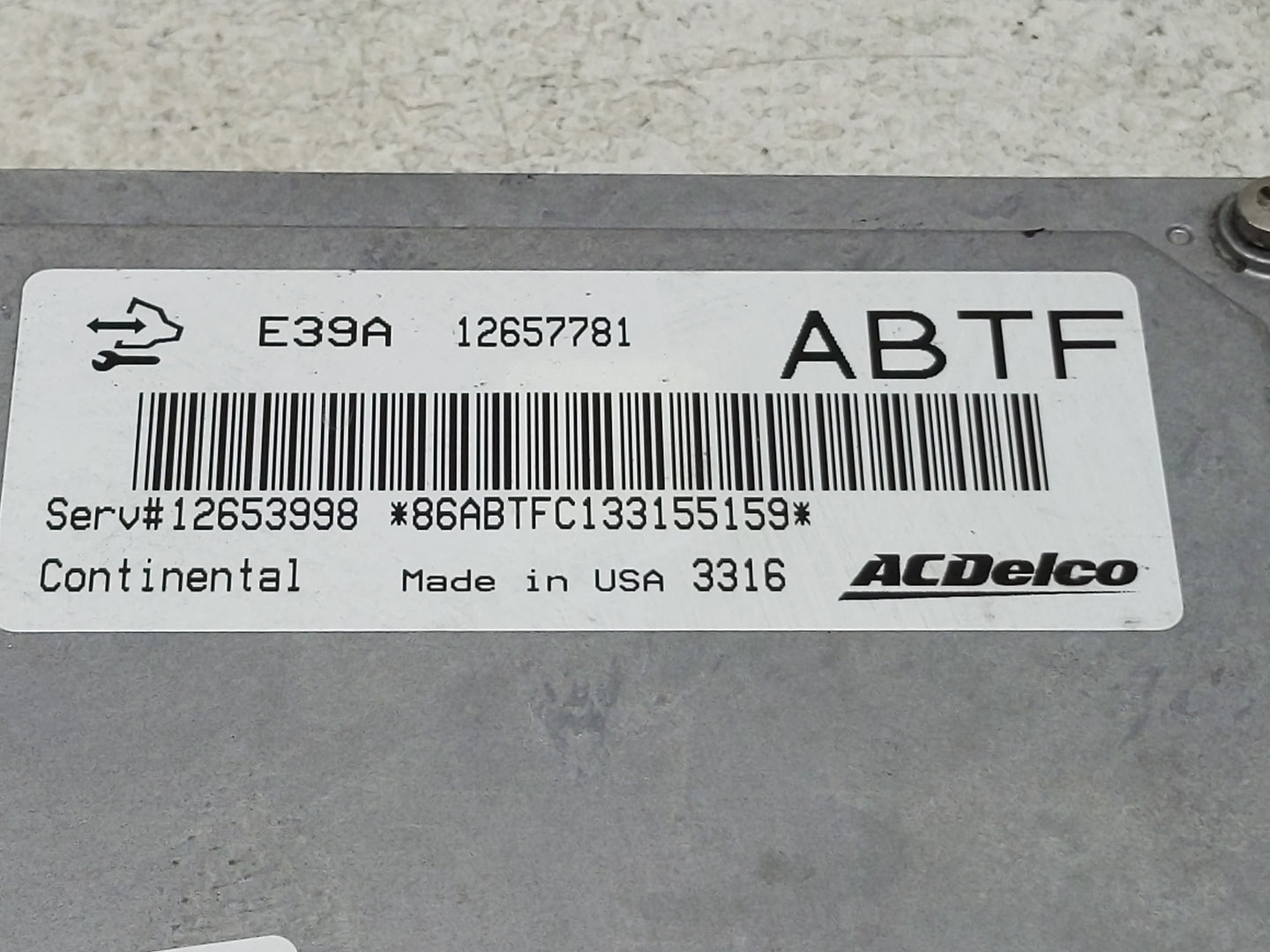 2013-2016 Buick Lacrosse PCM Engine Control Computer ECU ECM PCU OEM P/N:12657781 Fits Fits 2013 2014 2015 2016 OEM Used Aut