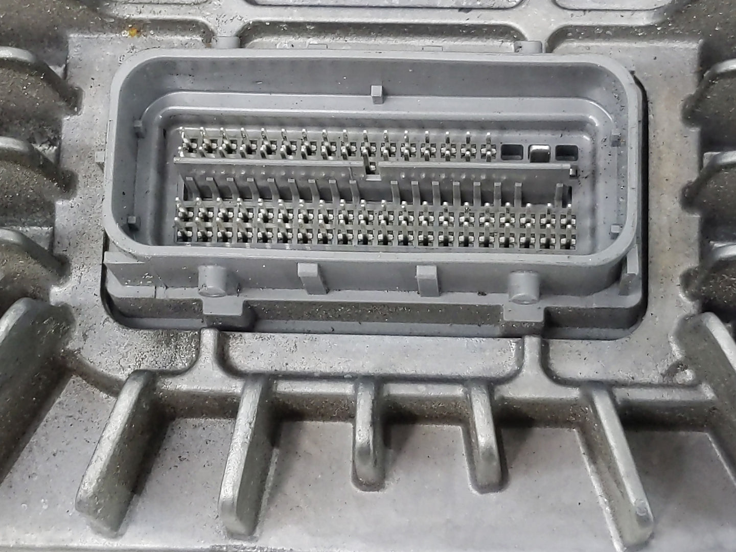 2013-2016 Buick Lacrosse PCM Engine Control Computer ECU ECM PCU OEM P/N:12657781 Fits Fits 2013 2014 2015 2016 OEM Used Aut