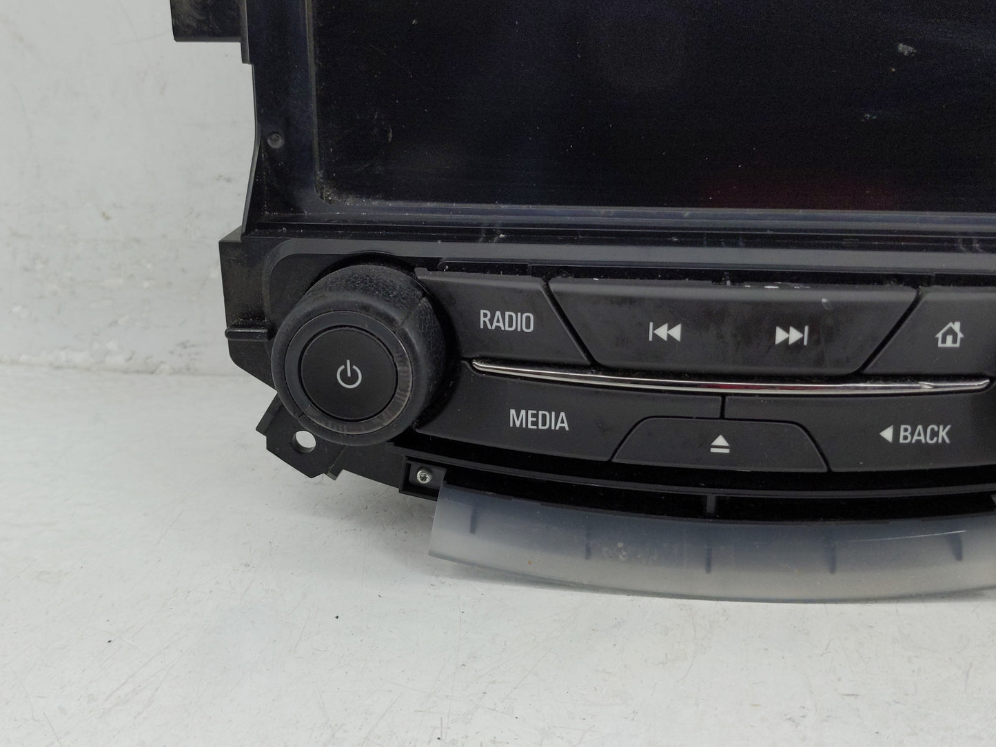 2014 Buick Lacrosse Radio AM FM Cd Player Receiver Replacement P/N:90802489 Fits OEM Used Auto Parts - Oemusedautoparts1.com