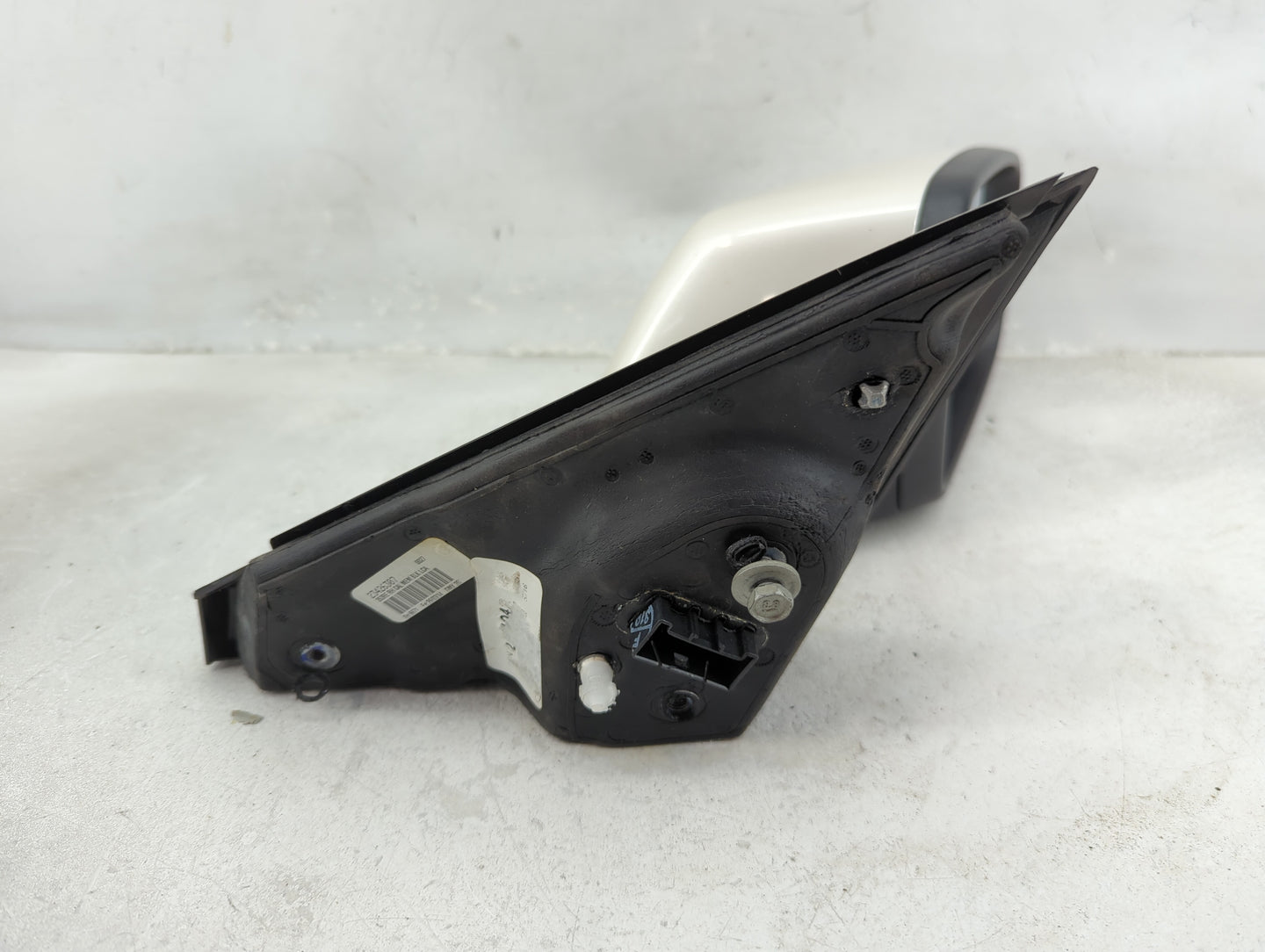 2014-2016 Buick Lacrosse Passenger Side View Mirror - Right Door Mirror OEM Used - Oemusedautoparts1.com