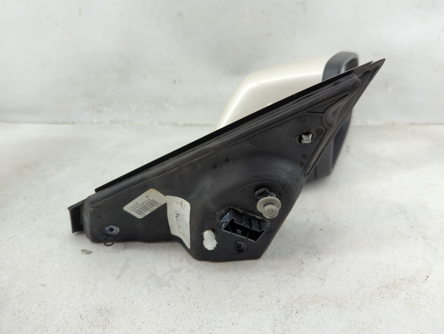 2014-2016 Buick Lacrosse Passenger Side View Mirror - Right Door Mirror OEM Used - Oemusedautoparts1.com