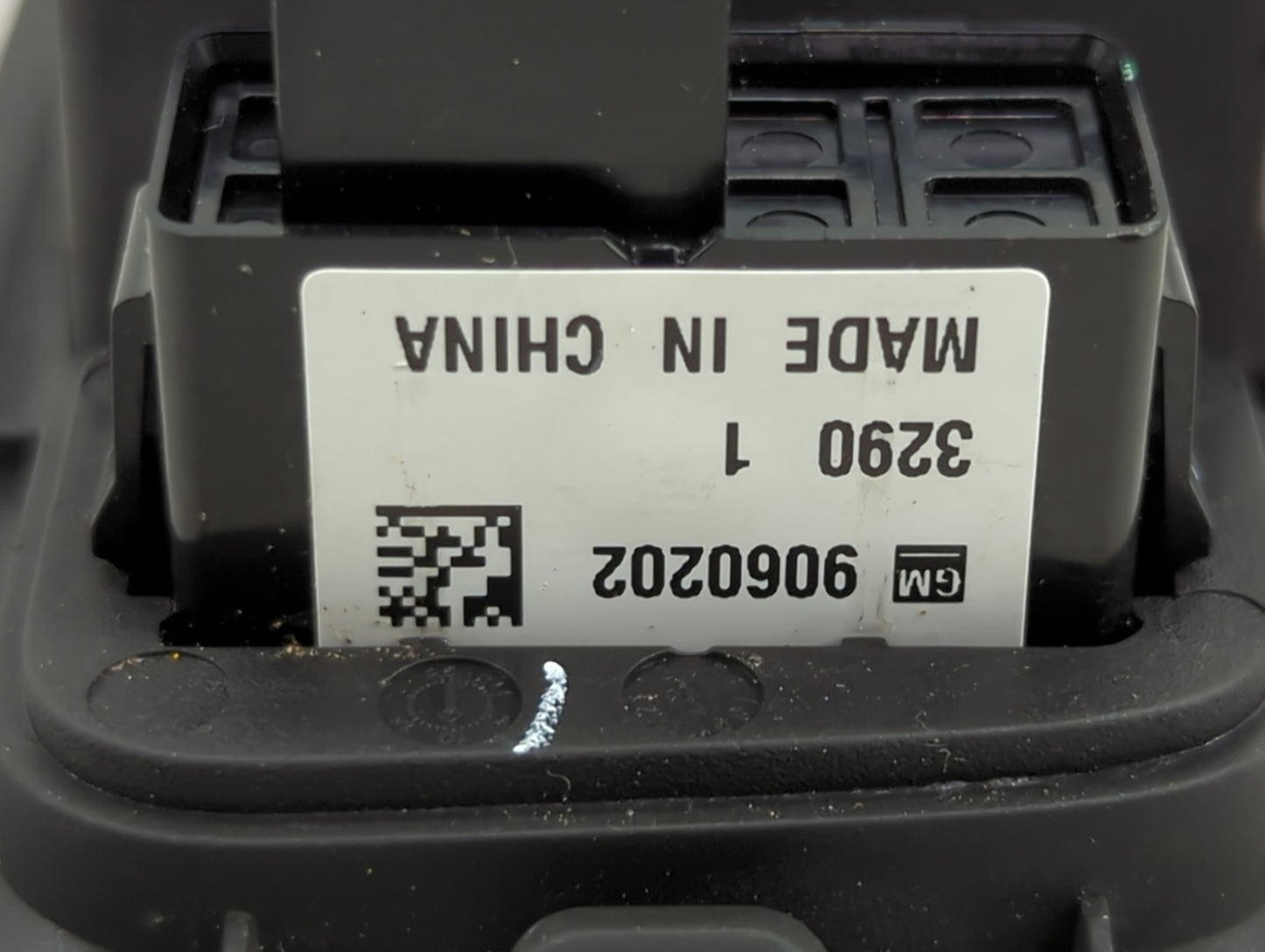 2014-2016 Buick Lacrosse Master Power Window Switch Replacement Driver Side Left P/N:9060202 Fits Fits 2014 2015 2016 OEM Us