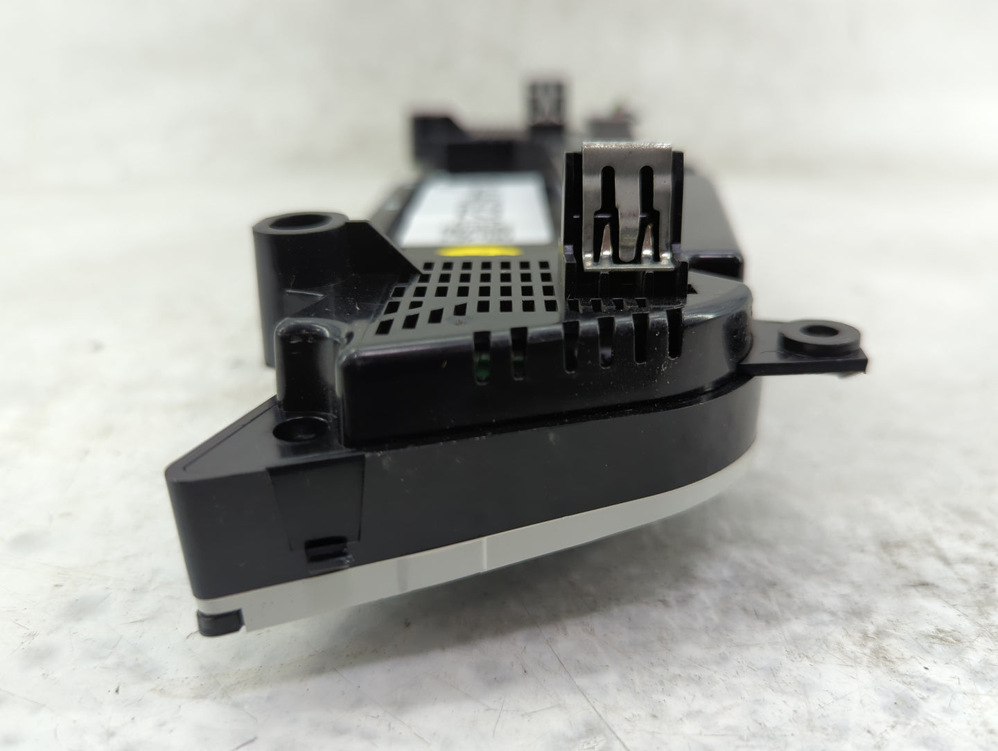 2014-2016 Buick Lacrosse Climate Control Module Temperature AC/Heater Replacement Fits Fits 2014 2015 2016 OEM Used Auto Par