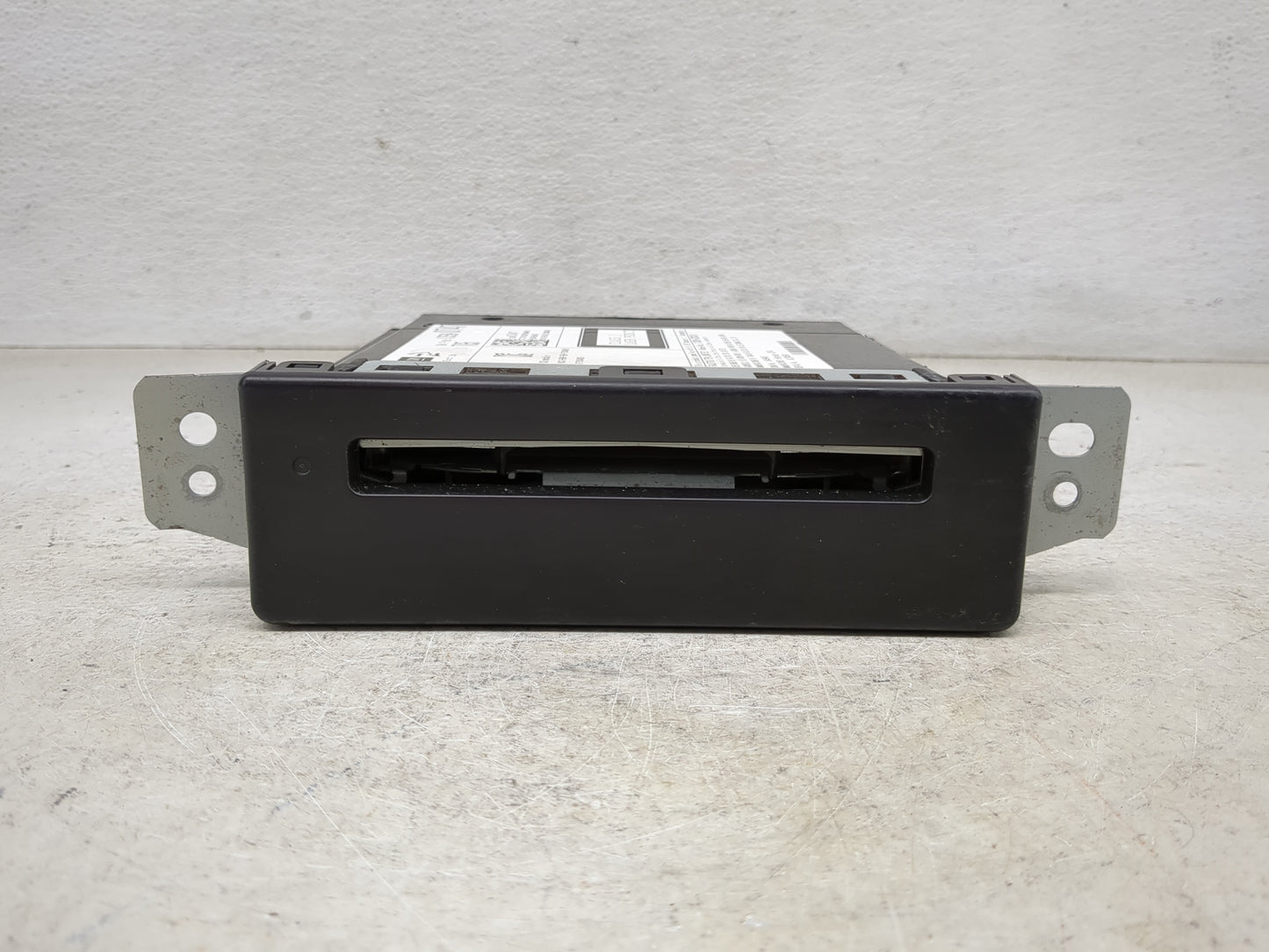 2014-2014 Buick Lacrosse Am Fm Cd Player Radio Receiver 1463728 - Oemusedautoparts1.com