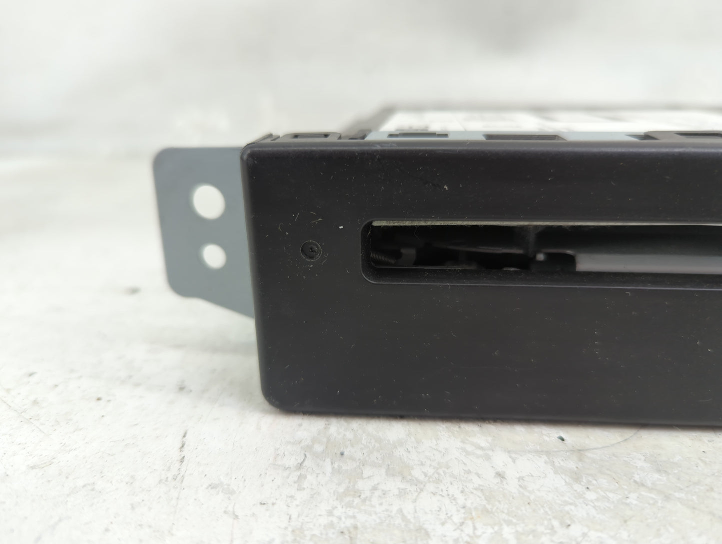 2014-2014 Buick Lacrosse Audio Cd Disc Player 1468711 - Oemusedautoparts1.com