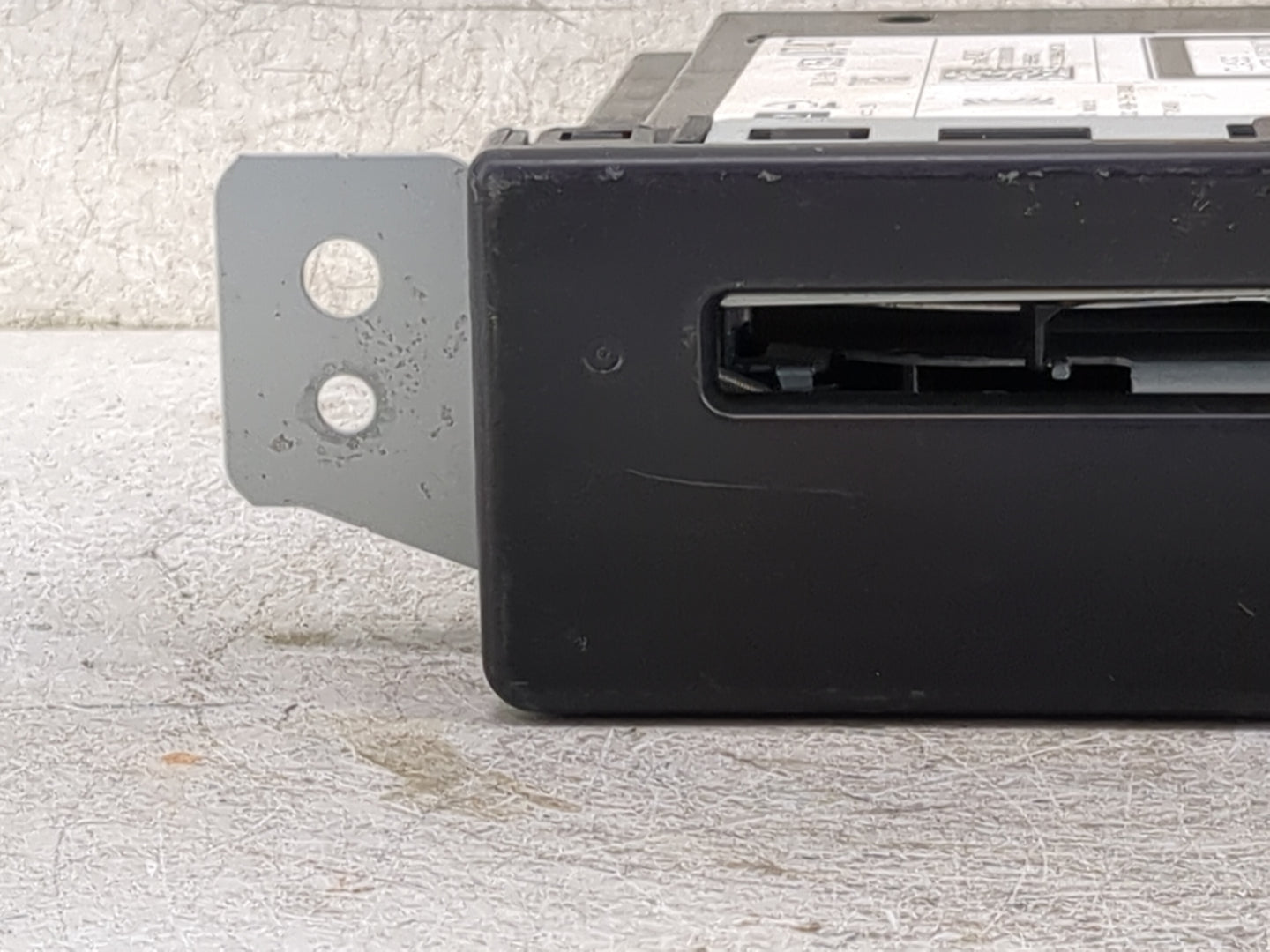 2014-2014 Buick Lacrosse Audio Cd Disc Player - Oemusedautoparts1.com