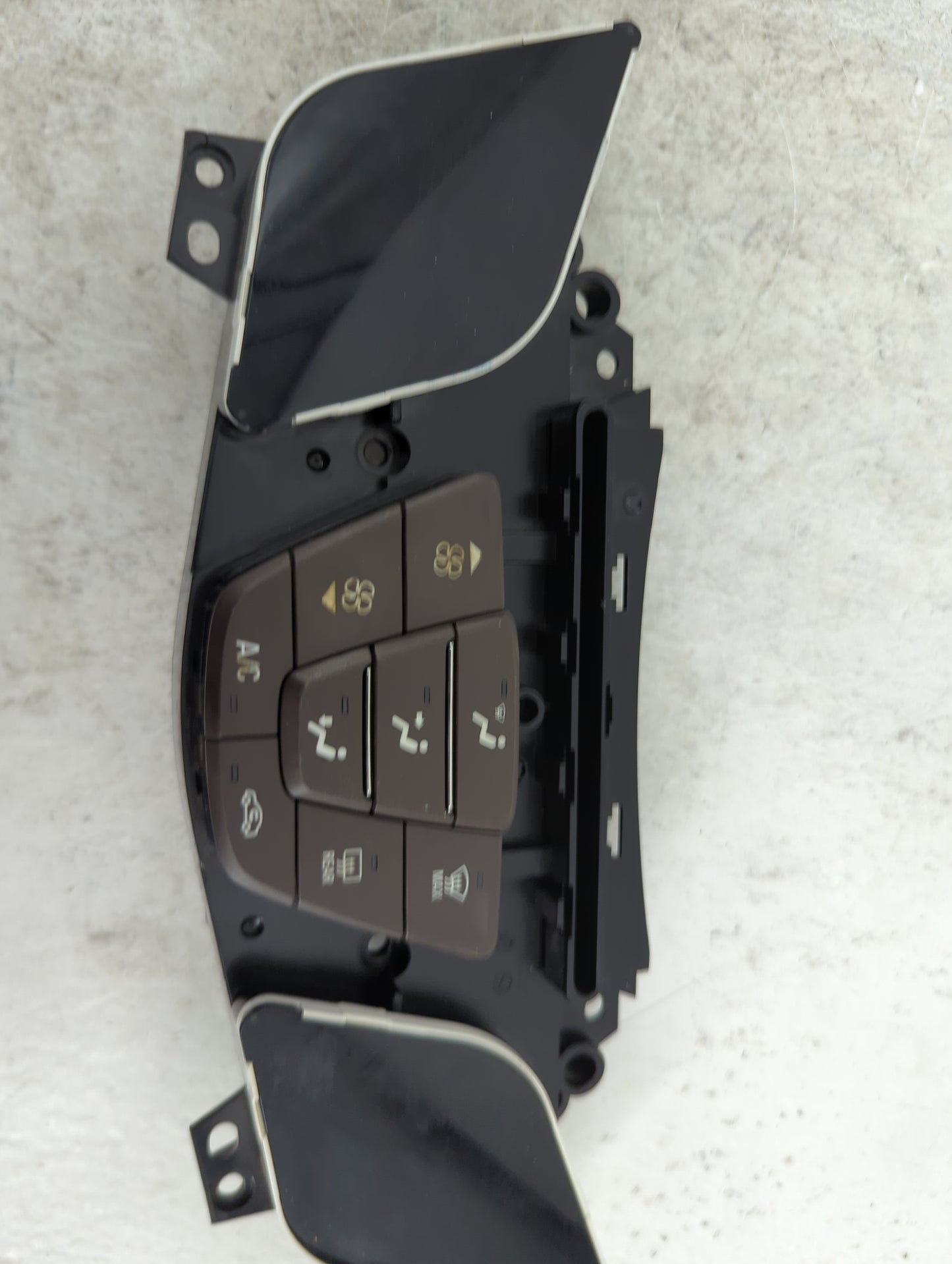 2014-2016 Buick Lacrosse Climate Control Module Temperature AC/Heater Replacement P/N:90802489 530620350 Fits Fits 2014 2015