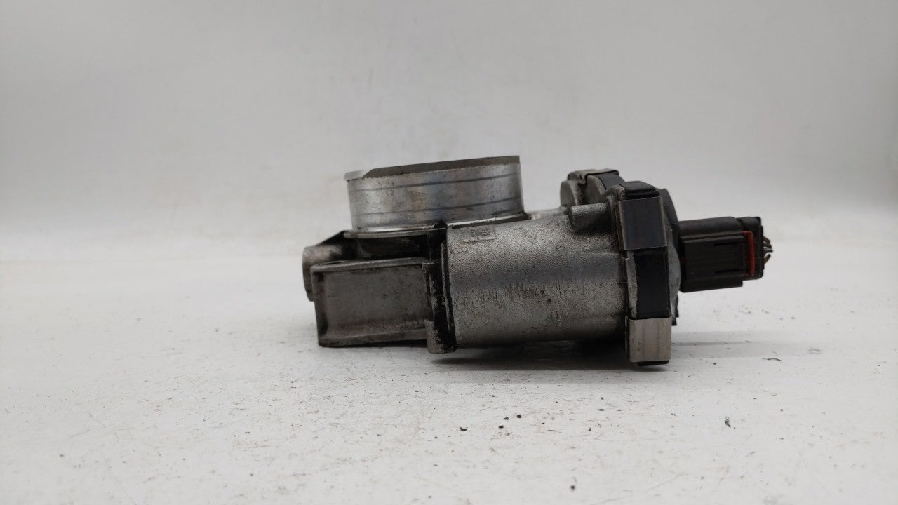 2012-2015 Buick Lacrosse Throttle Body P/N:126321010A 12632101CA Fits Fits 2012 2013 2014 2015 OEM Used Auto Parts - Oemused