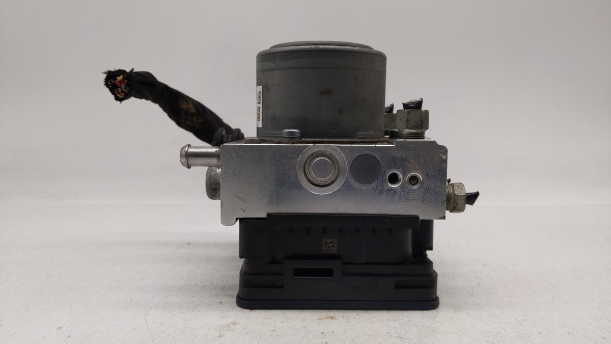 2014-2015 Buick Lacrosse Anti-Lock Brake ABS Pump Module Actuator OEM P/N:23430008 23430470, 23321781 Fits Fits 2014 2015 OE