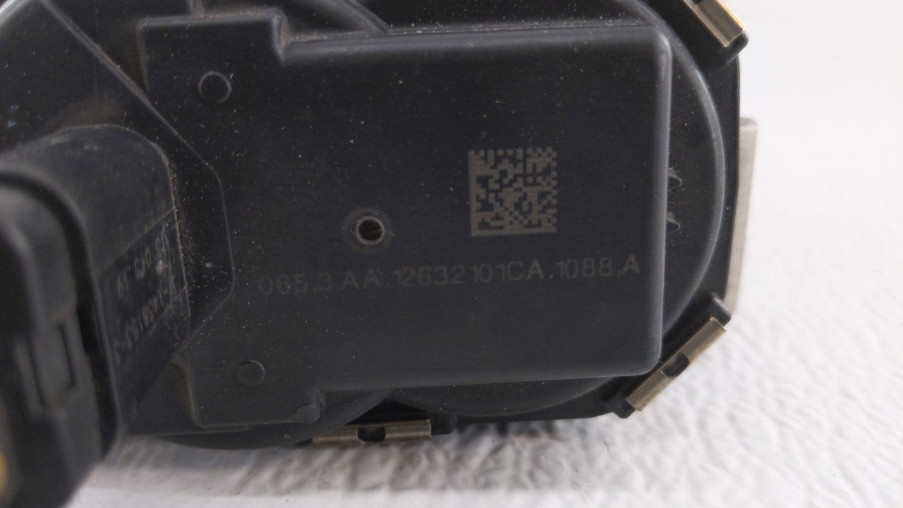 2012-2015 Buick Lacrosse Throttle Body P/N:12632101CA Fits Fits 2012 2013 2014 2015 OEM Used Auto Parts - Oemusedautoparts1.