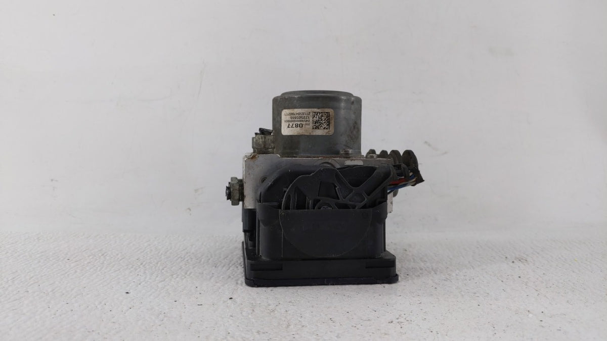2014-2015 Buick Lacrosse Anti-Lock Brake ABS Pump Module Actuator OEM P/N:23430008 23430470, 23321781 Fits Fits 2014 2015 OE