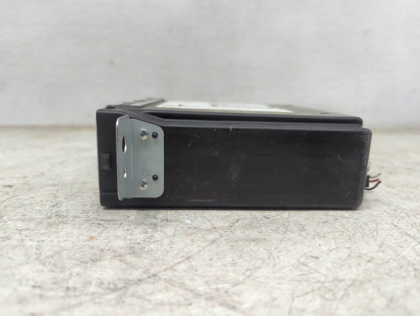 2014-2014 Buick Lacrosse Radio Cd Changer 13590747|06a134766716e|6230 - Oemusedautoparts1.com