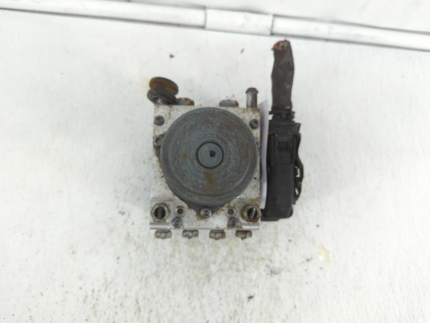 2014-2015 Buick Lacrosse ABS Pump Control Module Replacement P/N:23430008 23430470, 23321781, 23321783 Fits Fits 2014 2015 O