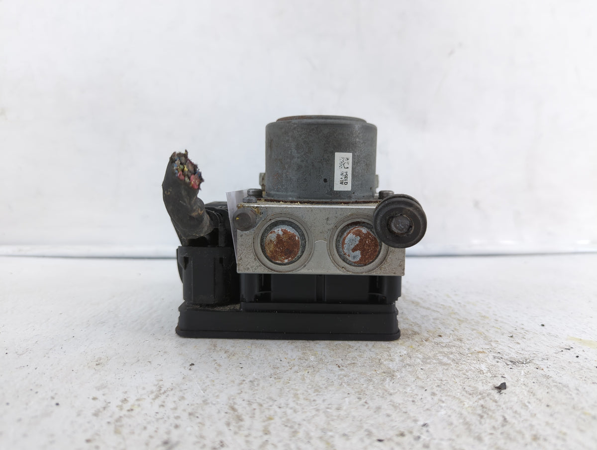2014-2015 Buick Lacrosse Anti-Lock Brake ABS Pump Module Actuator OEM P/N:23430008 23430470, 23321781 Fits Fits 2014 2015 OE