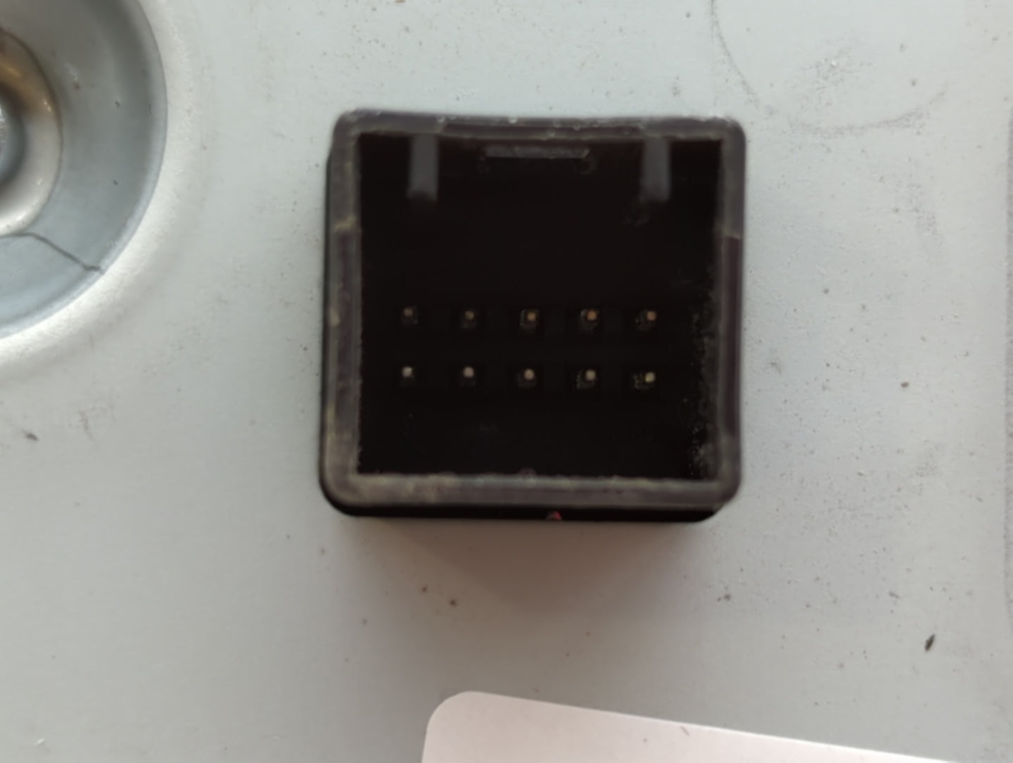 2014-2014 Buick Lacrosse Radio Control Panel - Oemusedautoparts1.com