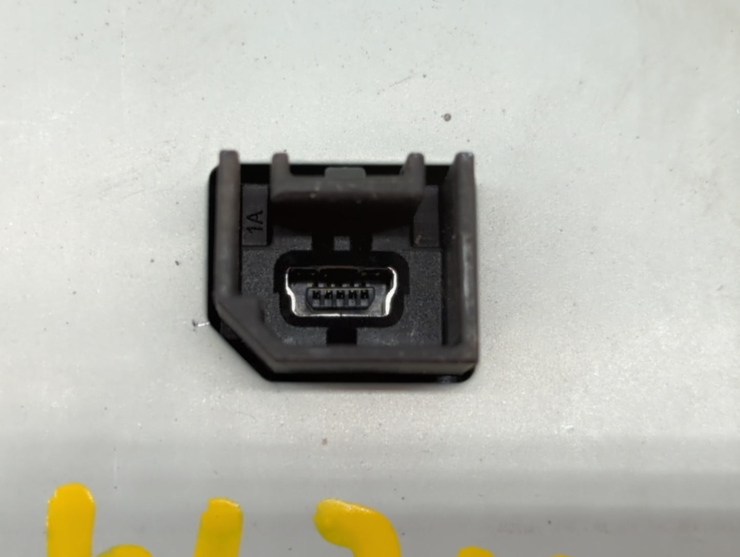 2014-2014 Buick Lacrosse Radio Control Panel - Oemusedautoparts1.com