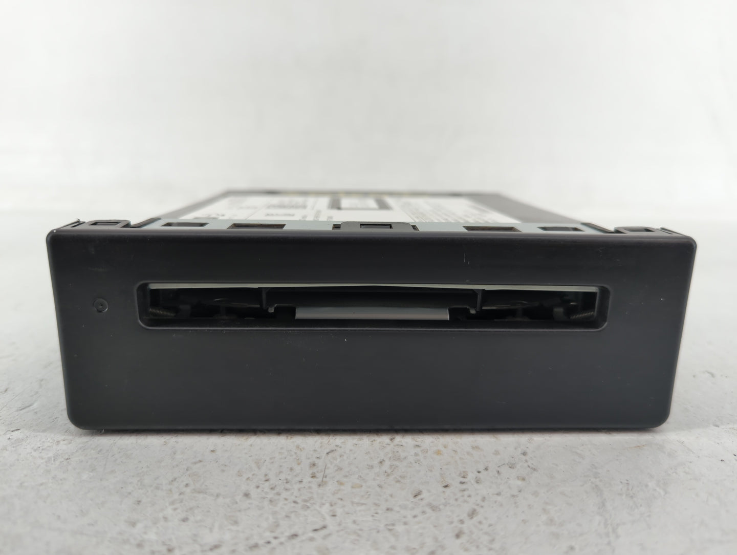 2014-2014 Buick Lacrosse Am Fm Cd Player Radio Receiver - Oemusedautoparts1.com