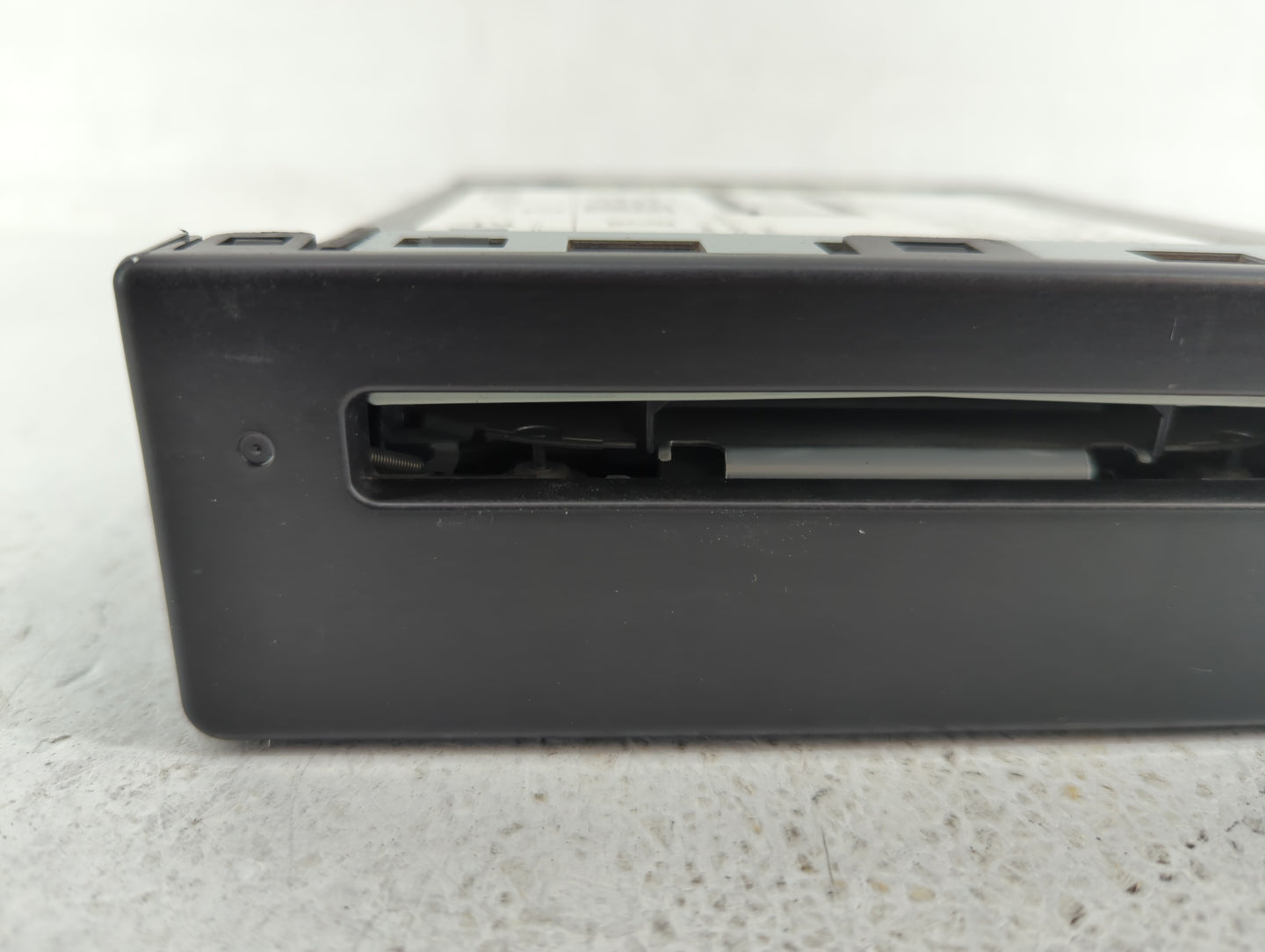 2014-2014 Buick Lacrosse Am Fm Cd Player Radio Receiver - Oemusedautoparts1.com
