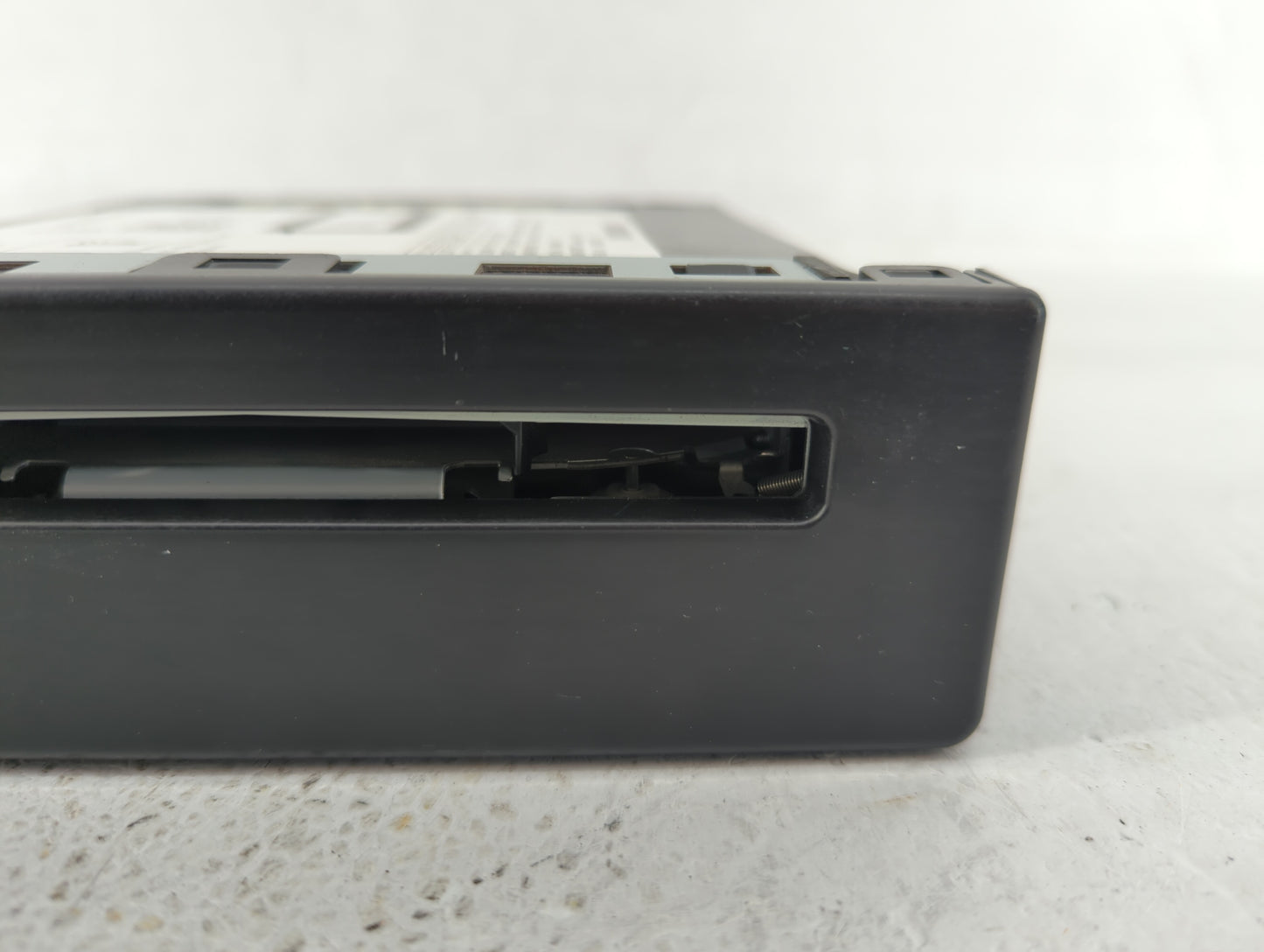2014-2014 Buick Lacrosse Am Fm Cd Player Radio Receiver - Oemusedautoparts1.com