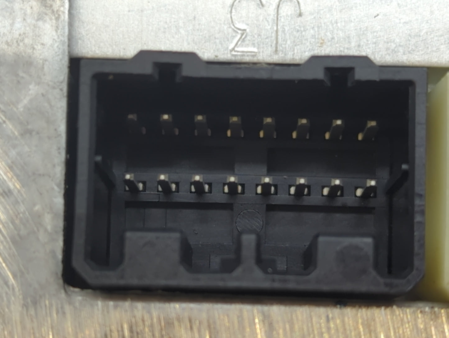 2014-2015 Buick Lacrosse Chassis Control Module Ccm Bcm Body Control - Oemusedautoparts1.com