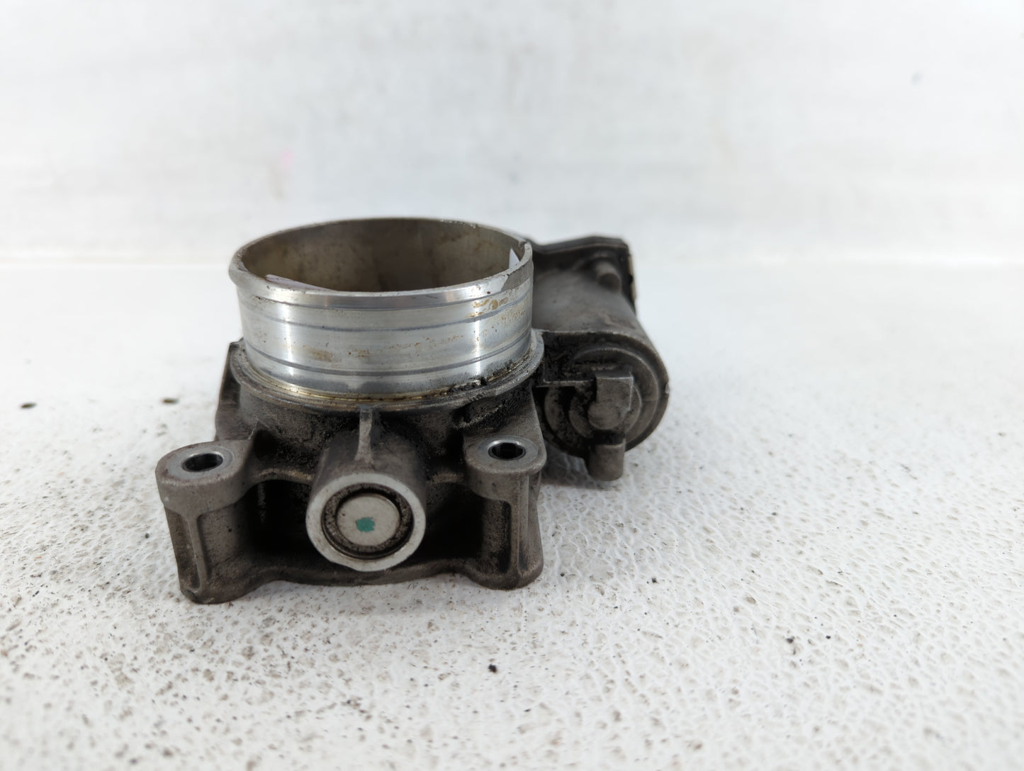 2012-2015 Buick Lacrosse Throttle Body P/N:12632101CA Fits Fits 2012 2013 2014 2015 OEM Used Auto Parts - Oemusedautoparts1.