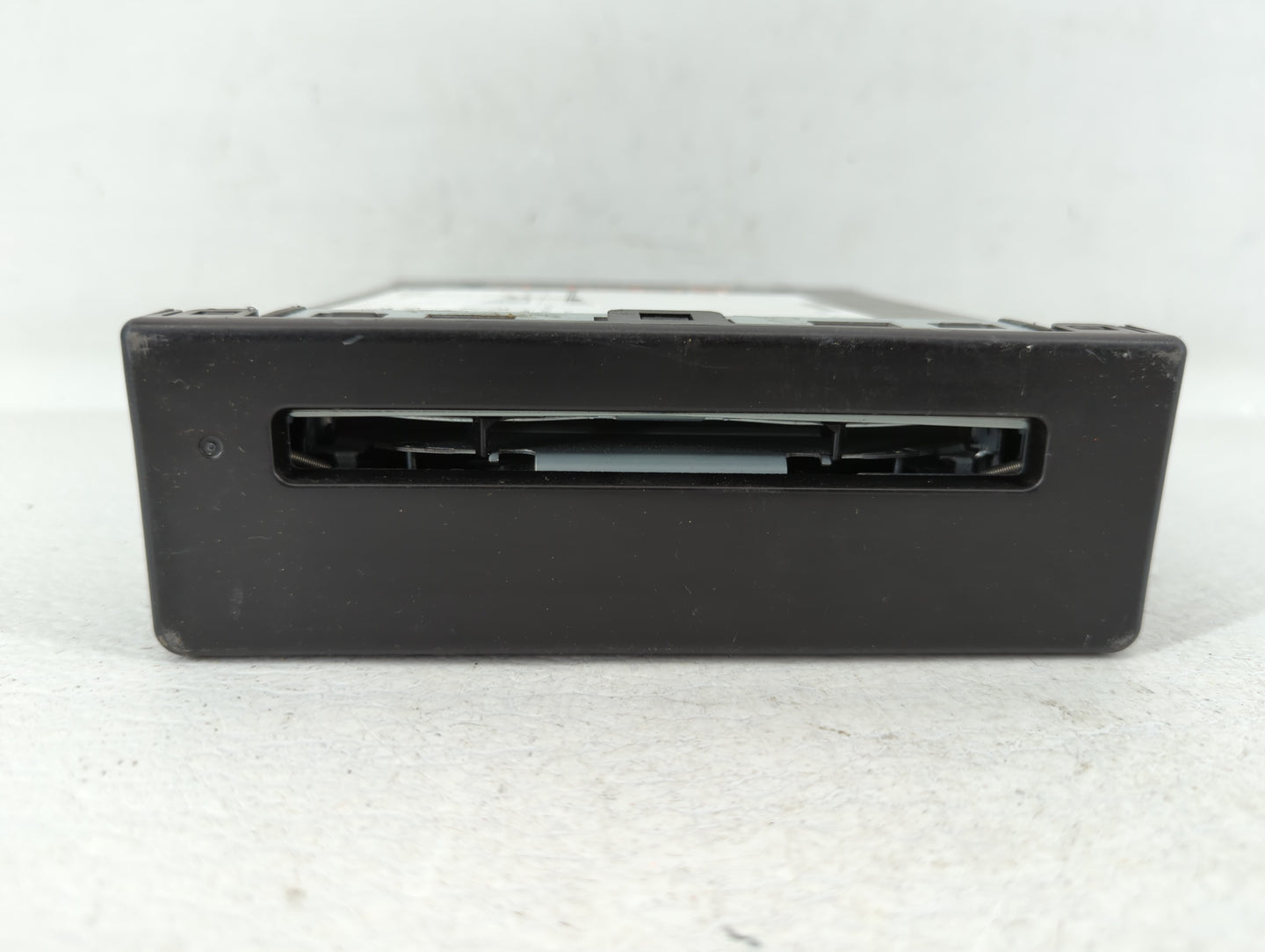 2014-2014 Buick Lacrosse Am Fm Cd Player Radio Receiver - Oemusedautoparts1.com
