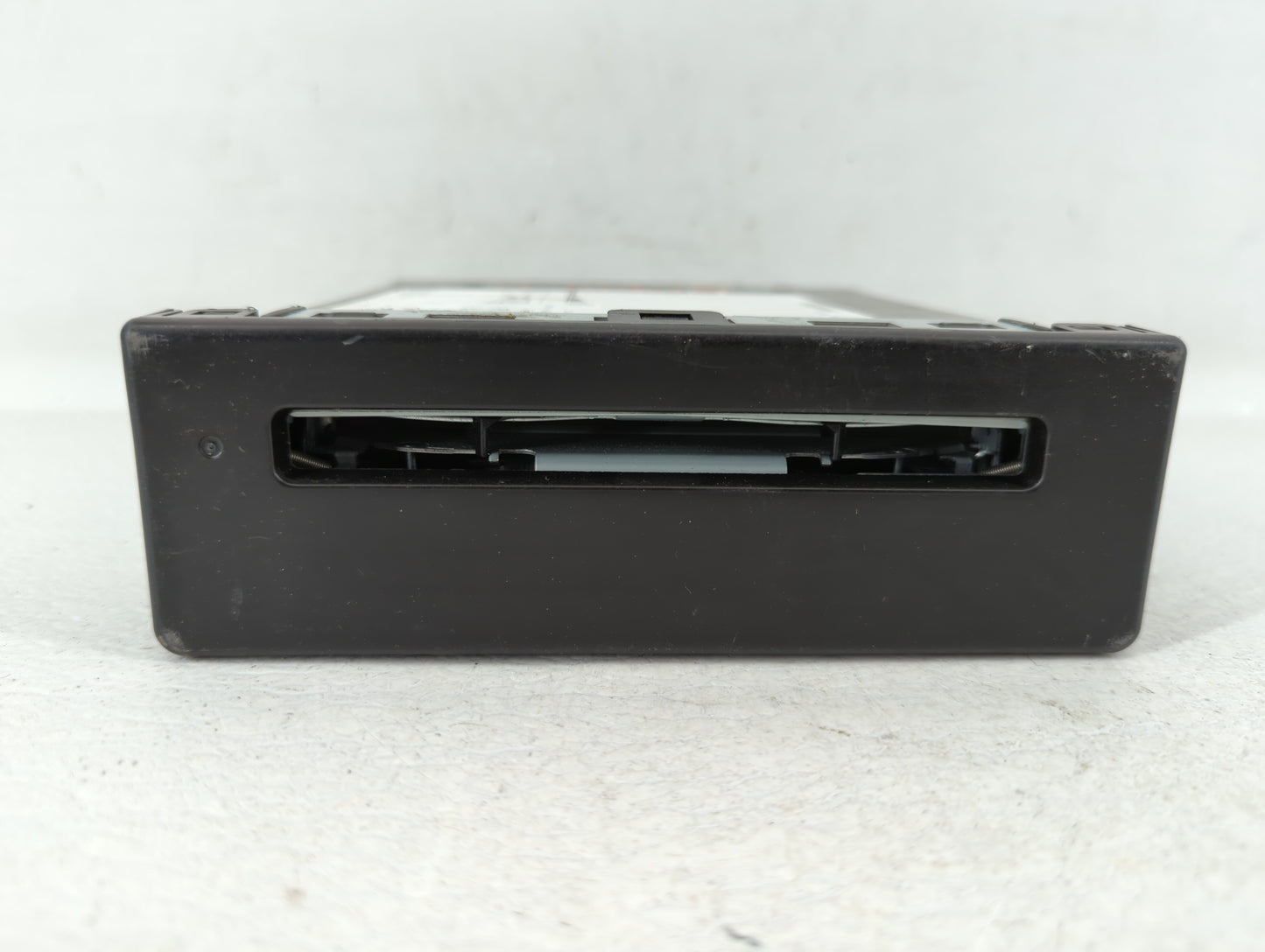 2014-2014 Buick Lacrosse Am Fm Cd Player Radio Receiver - Oemusedautoparts1.com