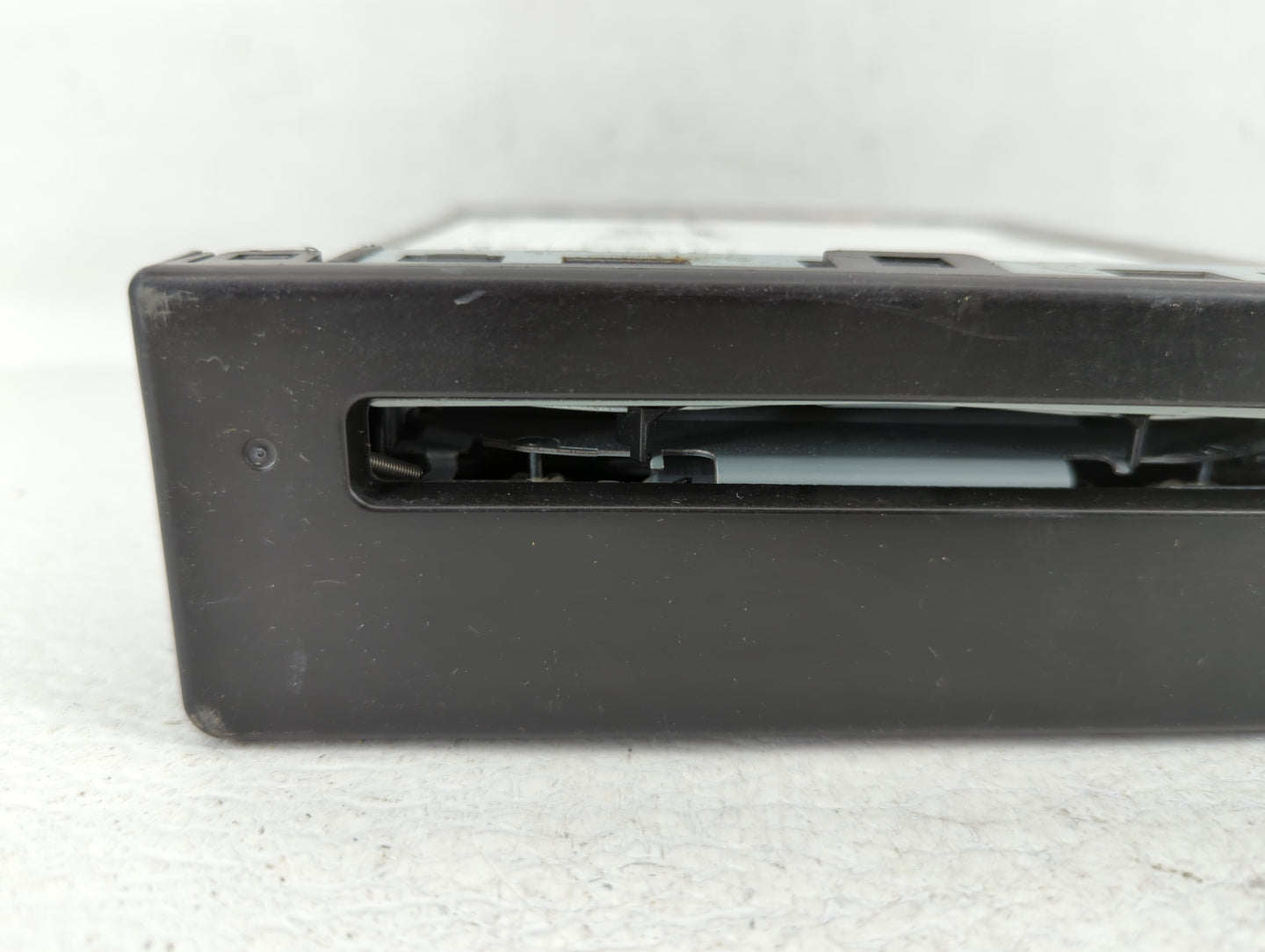 2014-2014 Buick Lacrosse Am Fm Cd Player Radio Receiver - Oemusedautoparts1.com