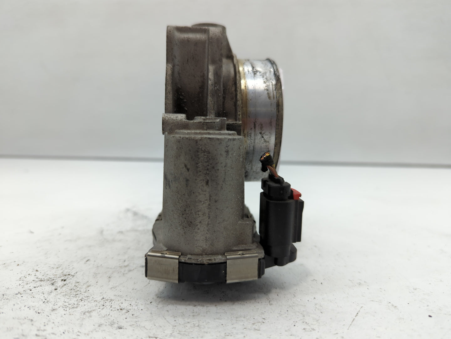 2012-2016 Buick Lacrosse Throttle Body P/N:12632172BA Fits Fits 2012 2013 2014 2015 2016 2017 2018 2019 2020 2021 2022 OEM U