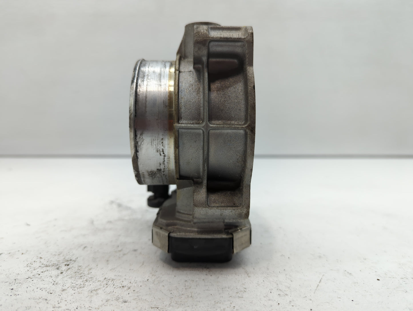 2012-2016 Buick Lacrosse Throttle Body P/N:12632172BA Fits Fits 2012 2013 2014 2015 2016 2017 2018 2019 2020 2021 2022 OEM U