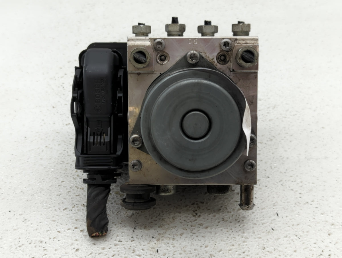 2014-2015 Buick Lacrosse Anti-Lock Brake ABS Pump Module Actuator OEM P/N:23430470 23430008, 23480470 Fits Fits 2014 2015 OE